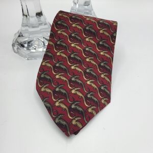 Endangered Species Silk Tie Leaping Lizzards
